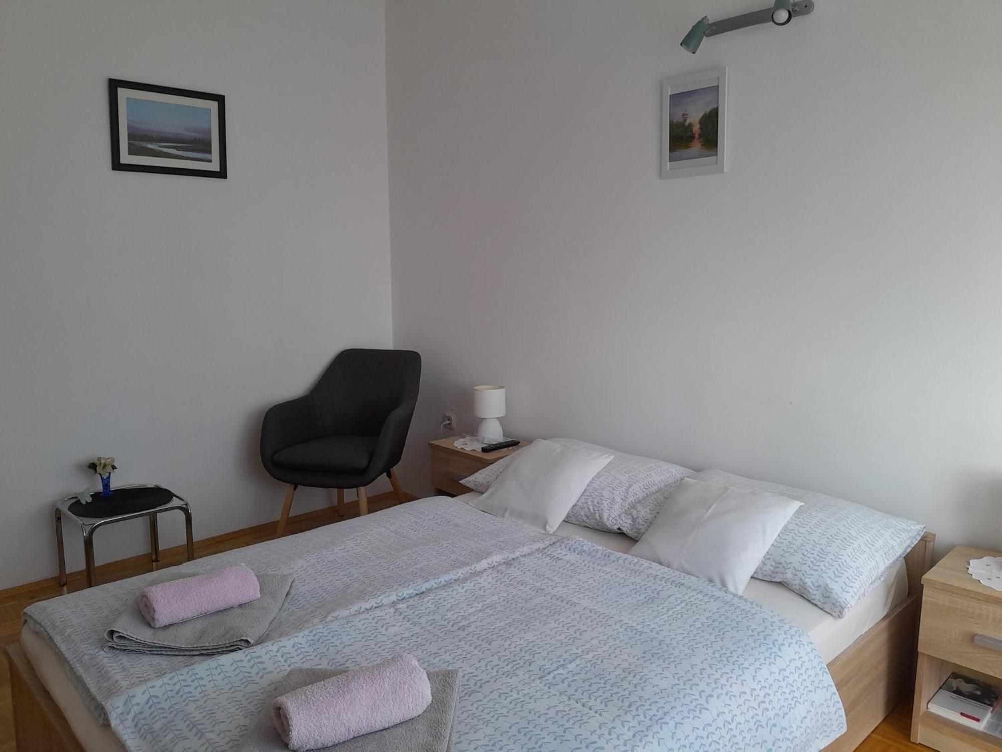Apartman Kod Dide I Bake Vukovar Exterior foto