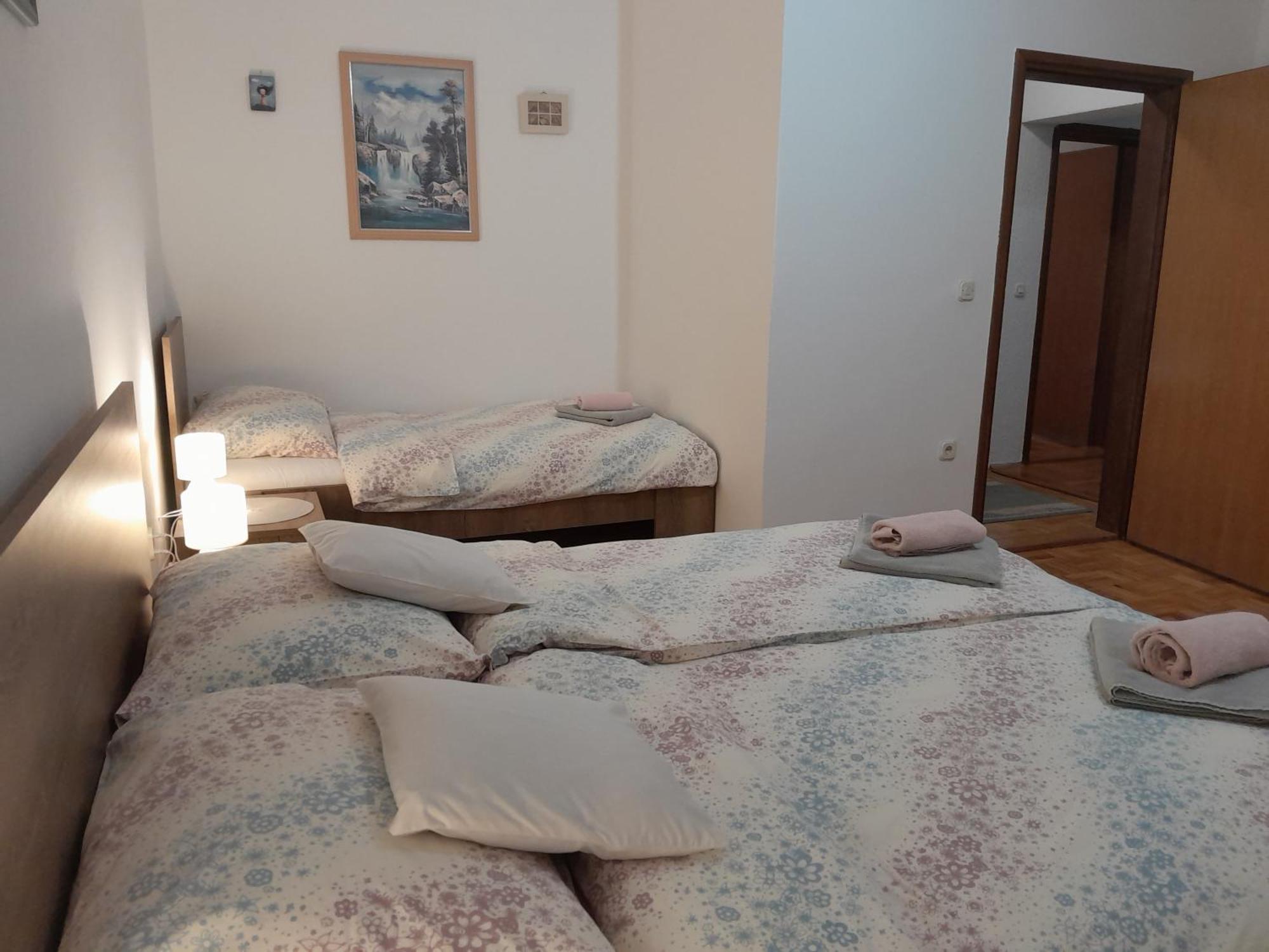 Apartman Kod Dide I Bake Vukovar Exterior foto